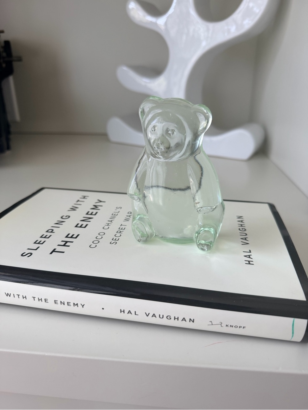 Vintage Teddy Bear Glass Clear Heavy Paper weight Decorative Home Decor - Picture 8 of 8